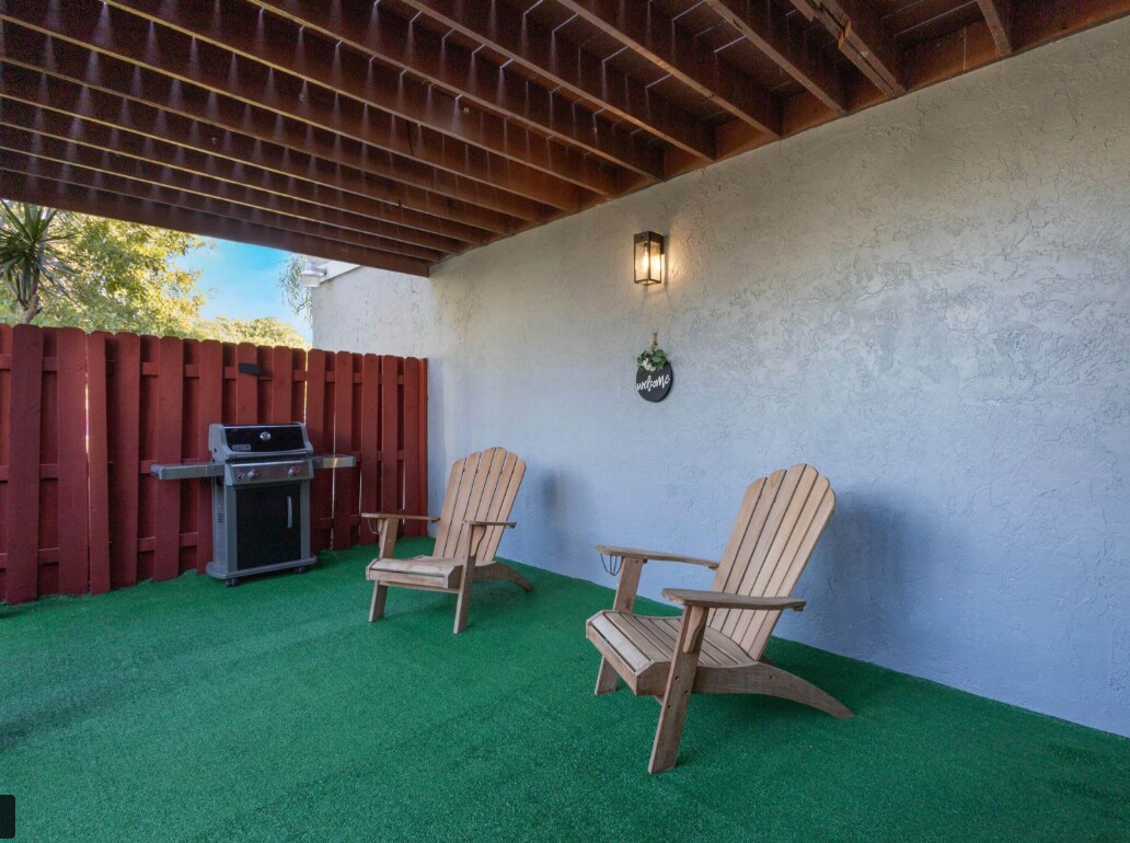 Building Photo - 7 Crossings Cir