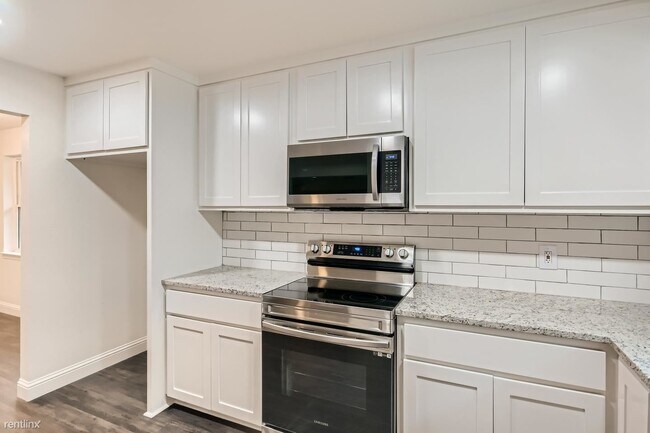 Building Photo - 4 br, 2 bath House - 11251 Mccree Road Sty...