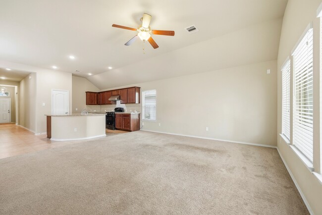 Building Photo - 7126 Whitlow Wonder Ln