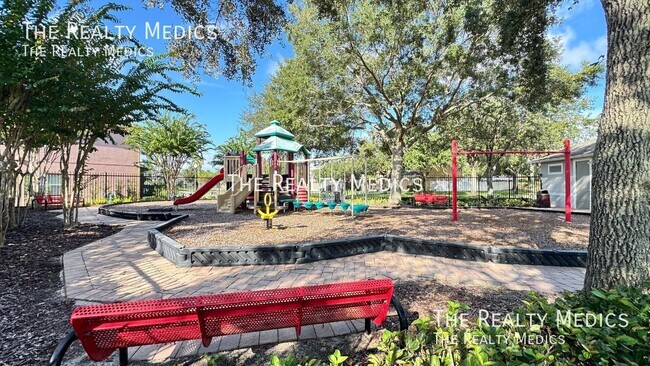 Building Photo - 626 Fern Lake Dr