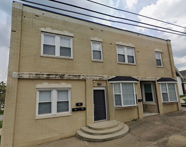 Building Photo - 2 Bedroom in Lancaster!
