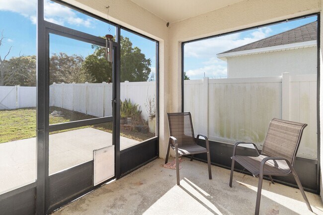 Building Photo - 4/2 Energy Efficient Home in St. Cloud w/ Fenced Back Yard