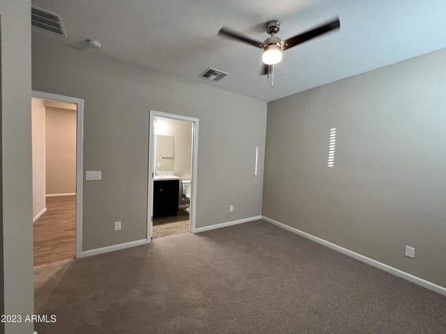 Building Photo - 2055 E Brooklyn Dr