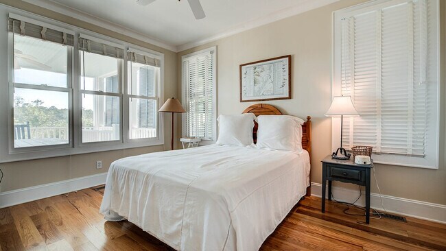 Building Photo - 15 Nautica Way