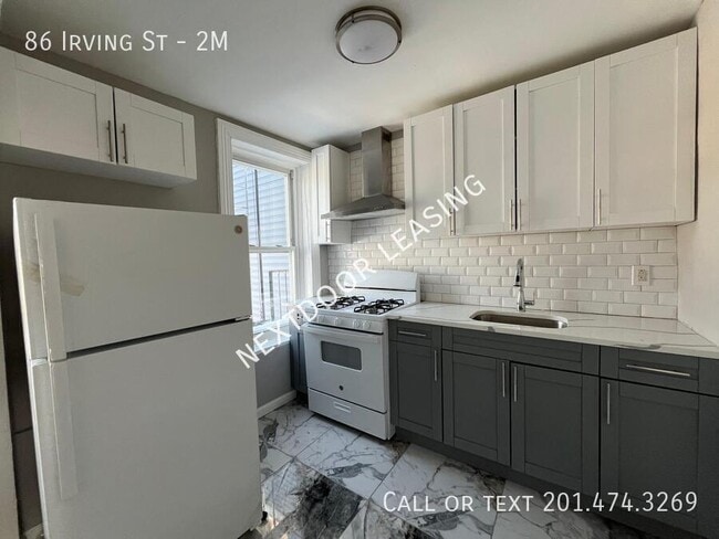 Building Photo - 86 Irving St