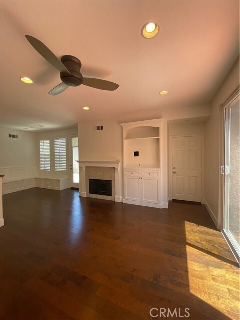 Building Photo - 5176 Acorn Dr