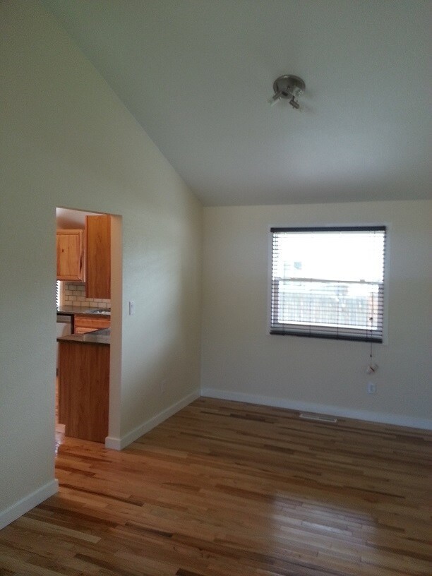 Building Photo - 3005 Marshall Ash Dr