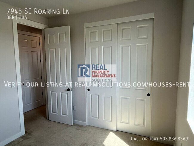 Building Photo - 7945 SE Roaring Ln