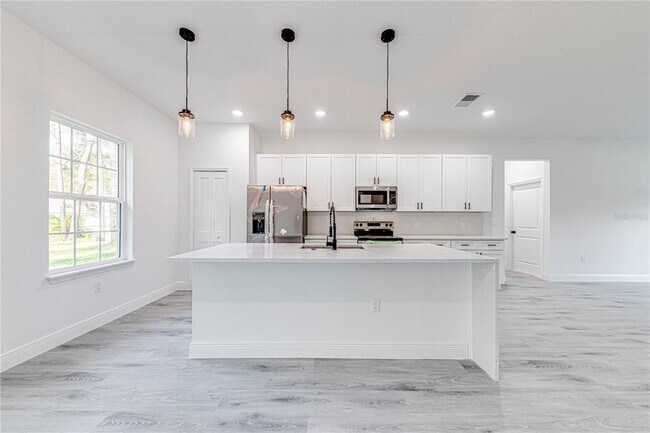 Building Photo - 10720 N Citrus Springs Blvd