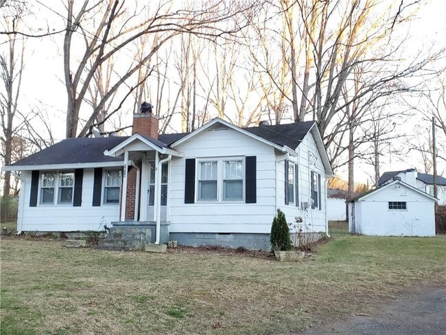 Primary Photo - 1019 Braselton Hwy