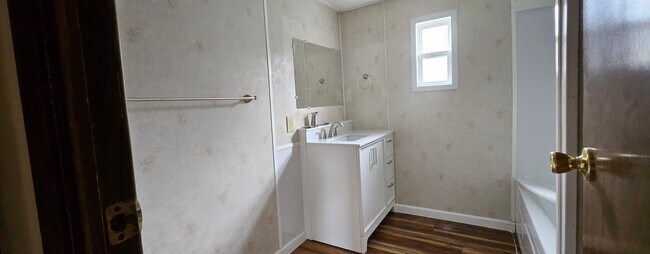 Building Photo - 30 3rd St
