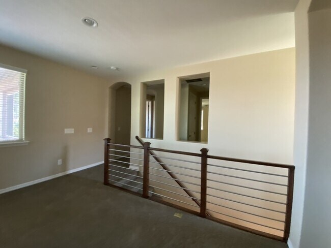 Building Photo - 3726 E Angstead Dr