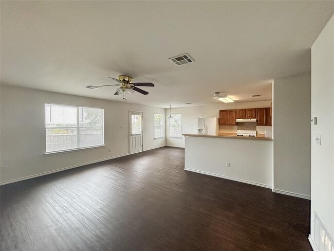 Building Photo - 232 Brandons Way