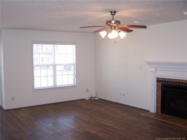 Building Photo - 1753 Cherrypoint Dr