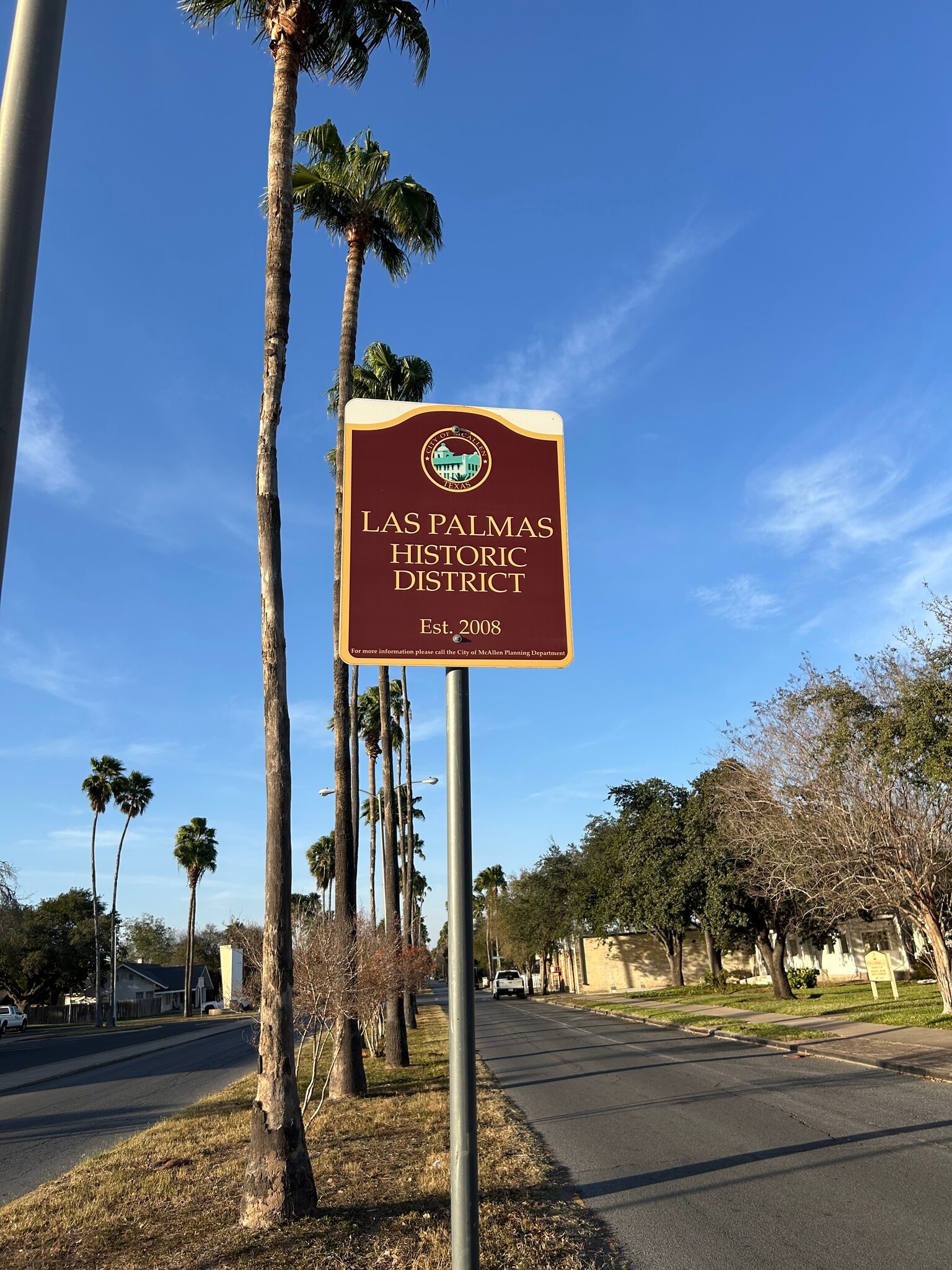 Building Photo - 609 N 15th St