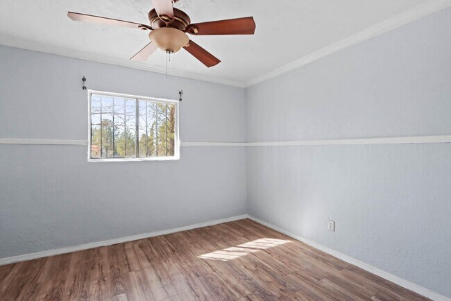 Building Photo - 1260 Las Pompas Rd