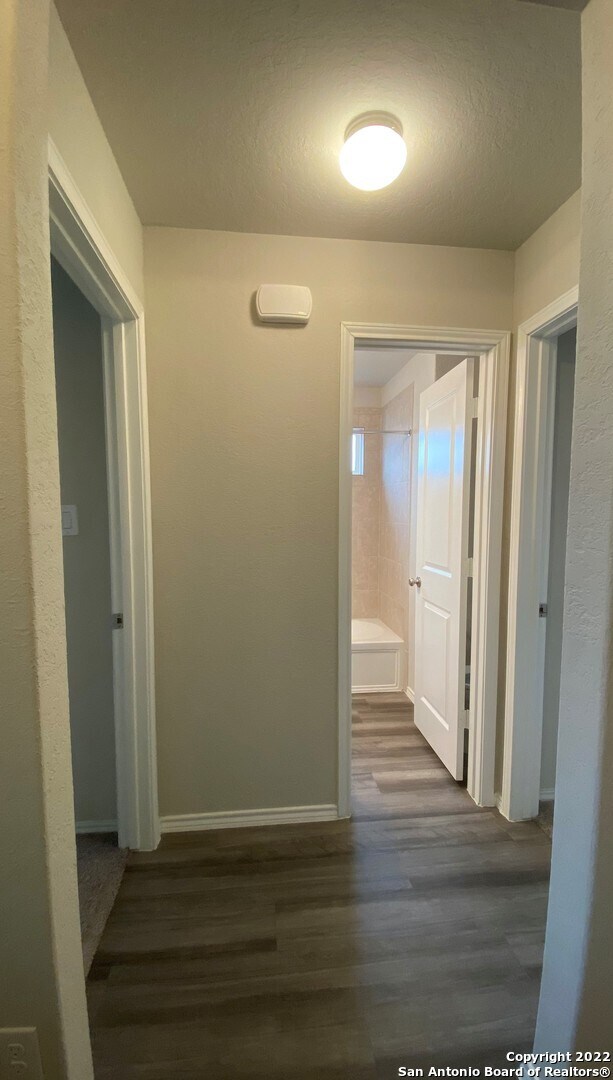 Building Photo - 10410 Waverunner-