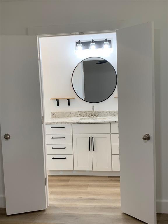 Building Photo - 3503 Roanoke Dr