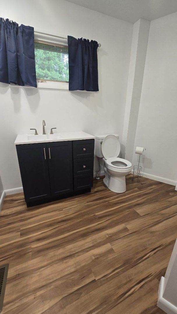 Building Photo - 3 Bedroom 2.5 bathroom home for rent