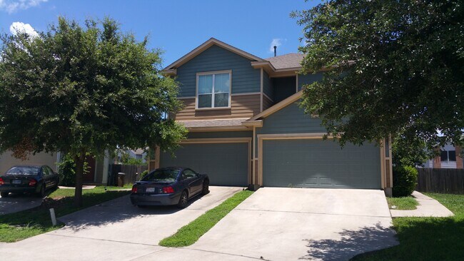Primary Photo - 2422 Allred Dr