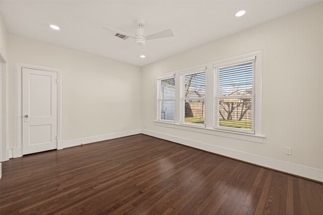 Building Photo - 2417 Ruth St