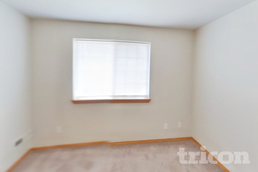 Building Photo - 8703 146th St Ct E
