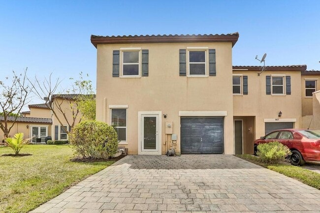 Building Photo - 9081 SW 169th Ct