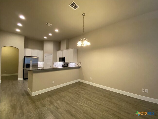 Building Photo - 1251 FM306
