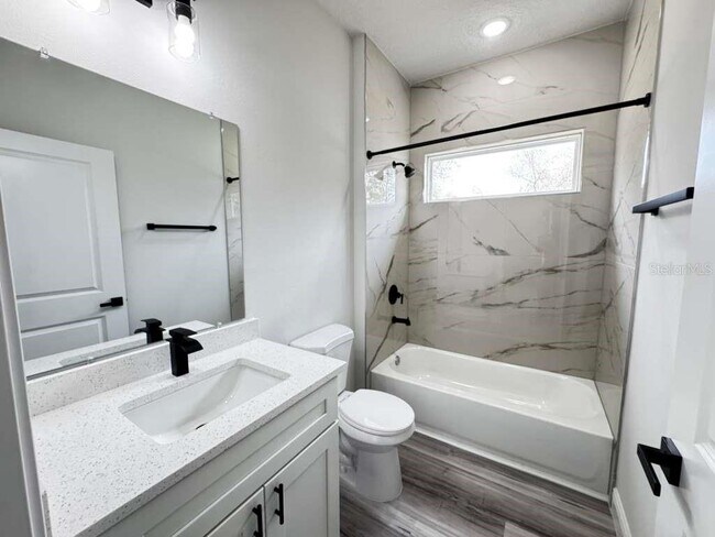 Building Photo - 3832 SW 157th Place Rd