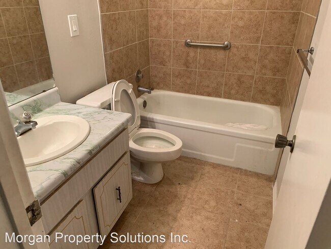 Building Photo - 4575 S Texas Ave