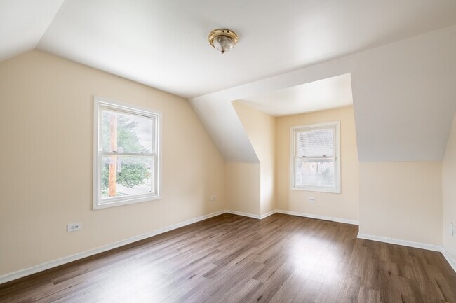 Building Photo - 12416 S Princeton Ave