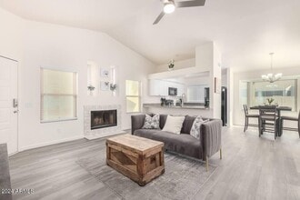 Building Photo - 8759 W Grovers Ave