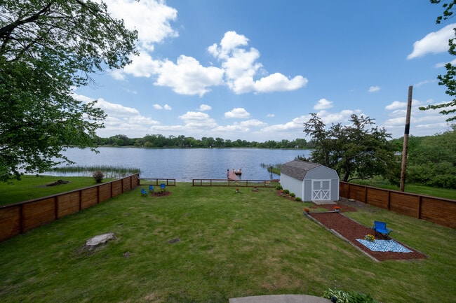 Building Photo - 8564 Lincoln St