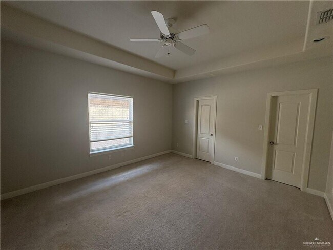Building Photo - 210 Rio Grande Dr