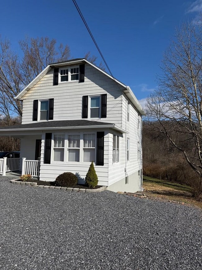 Building Photo - 1727 Scalp Ave