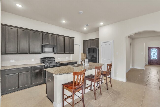 Building Photo - 4819 Eagles Glen Dr