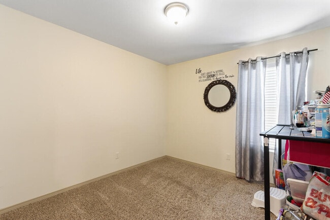 Building Photo - 12156 Mesquite Thorn Dr