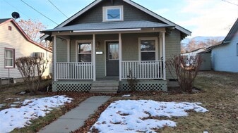 Building Photo - 1019 W Park St