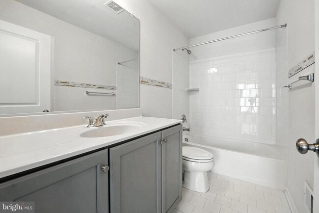 Building Photo - 8162 Agnes Ln