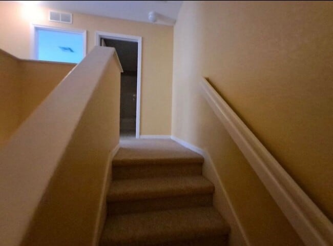 Building Photo - 7880 Lake Sawgrass Loop