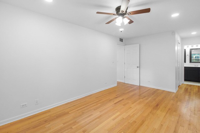 Building Photo - 301 W Goethe St