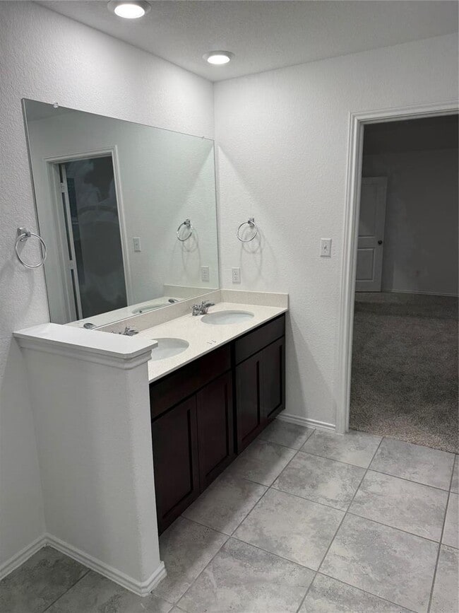 Building Photo - 3301 Dusted Daisey St