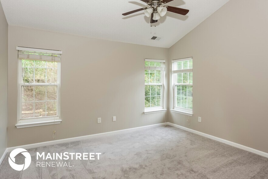 Building Photo - 8104 Weeping Fig Ln