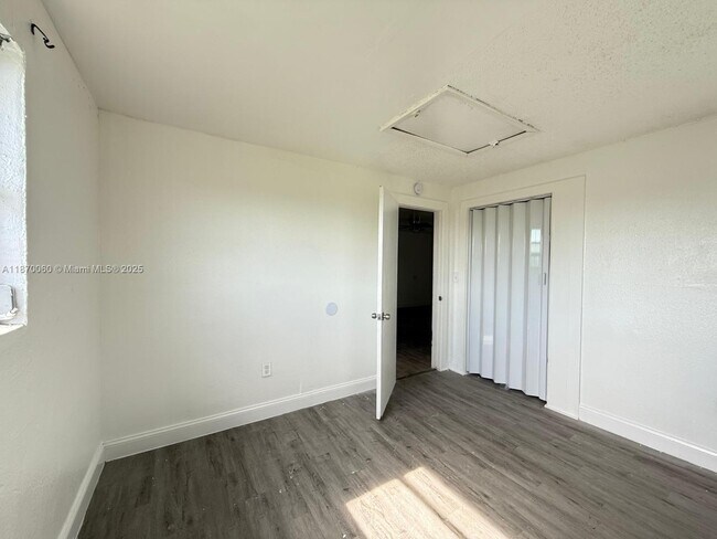 Building Photo - 3608 Sammy Watkins Ave