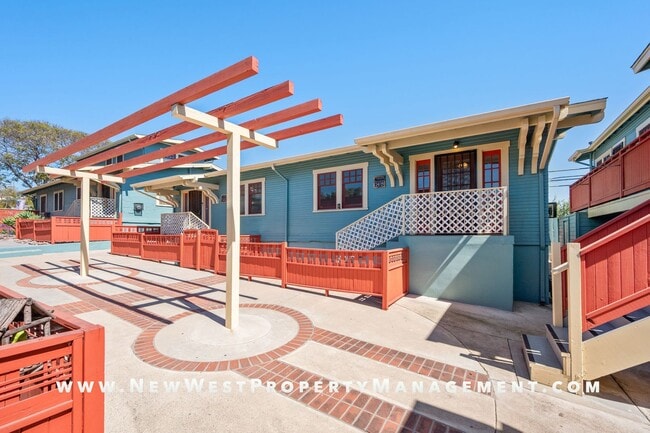 Building Photo - Charming Sherman Heights 2-Bedroom, Available Now!