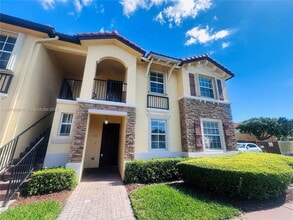 Building Photo - 1420 NE 33rd Ave