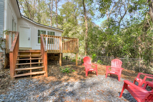 Building Photo - 4227 Waylon Dr