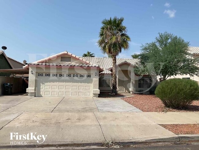 Building Photo - 8507 W Palm Ln