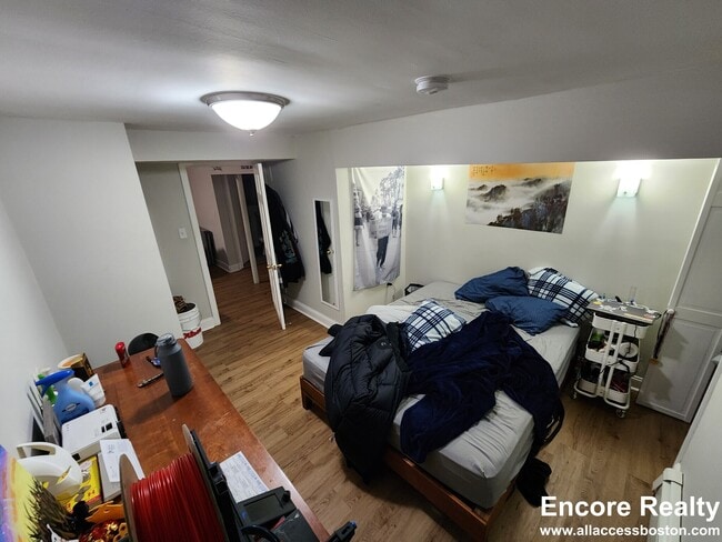 Building Photo - 69 Chiswick Rd