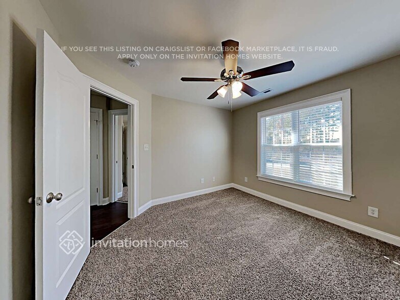 Building Photo - 48 Bergamont Cir